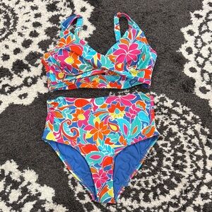 Women’s sunsets festive floral ribbed Elsie top capri bottom bikini 34 G M